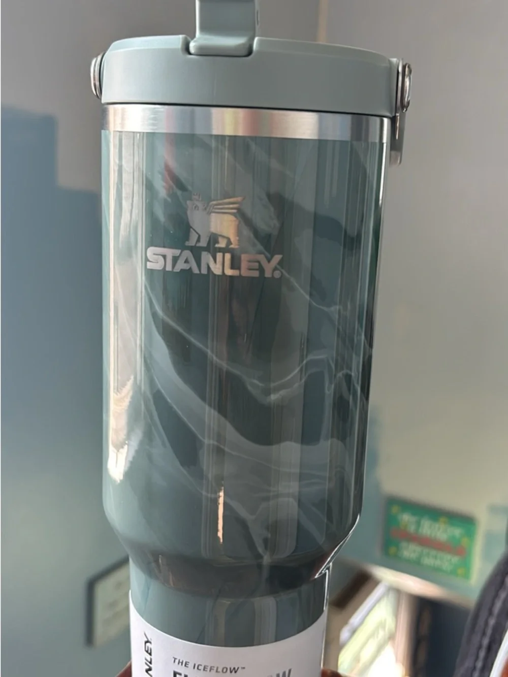 Stanley Seafoam Green Insulated Travel Mug with Handle 40oz - Picture 2 of 2